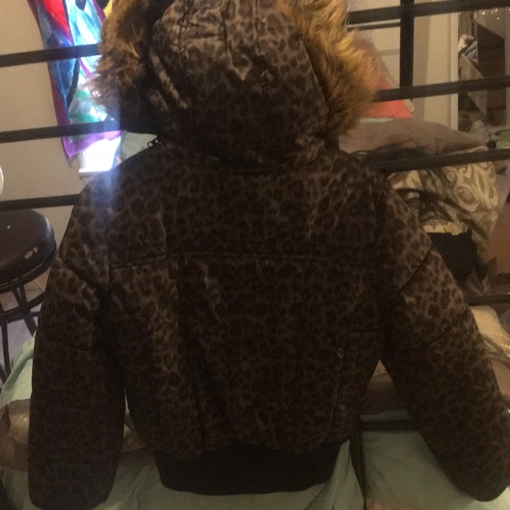 Fur coat - Picture 2 of 4